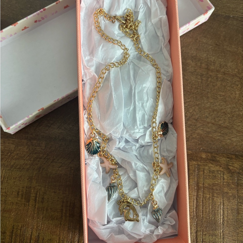 Gold Beachy Charm Necklace - Picture 4 of 5
